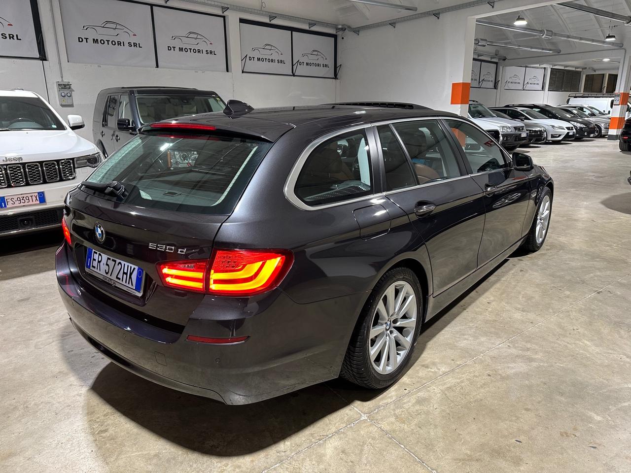 BMW 530 d Touring xDrive Luxury TETTO - XENON - NAVI PRO