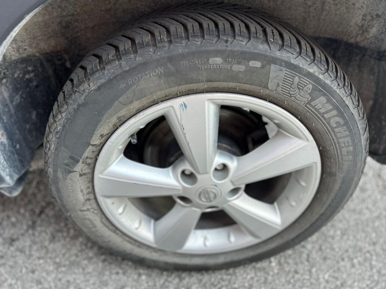 Nissan Qashqai 2.0 dCi DPF 4WD Tekna