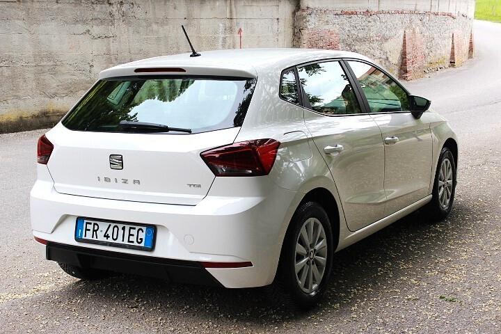 Seat Ibiza 1.0 TGI 5 porte Style BENZINA METANO IMPIANTO REVISIONATO CLIMA MEDIA SISTEM COLOR