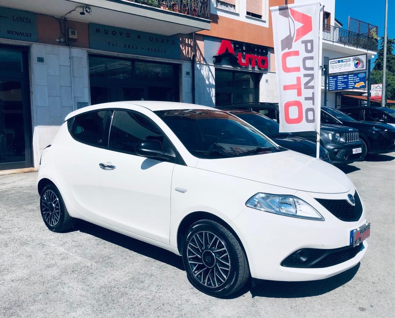 Lancia Ypsilon 1.0 FireFly 5 porte S&S Hybrid Ecochic Gold
