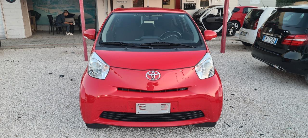 Toyota iQ 1.0 NESSUN OBBLIGO DI FINANZIAMENTO NEO PATENTATI GAR.12 MESI