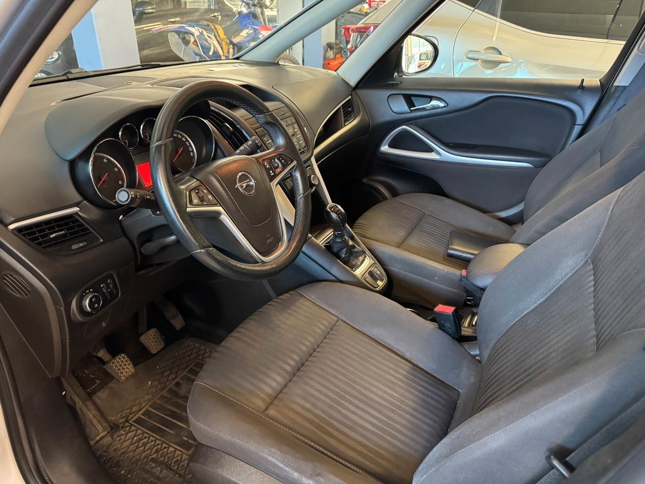 Opel Zafira Tourer 2.0 CDTi 110CV Cosmo 7 POSTI