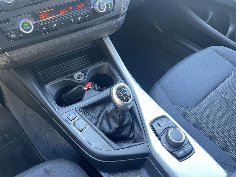 BMW Serie 1 116i 5p Urban + FARI XENON NEOPATENTATI OK