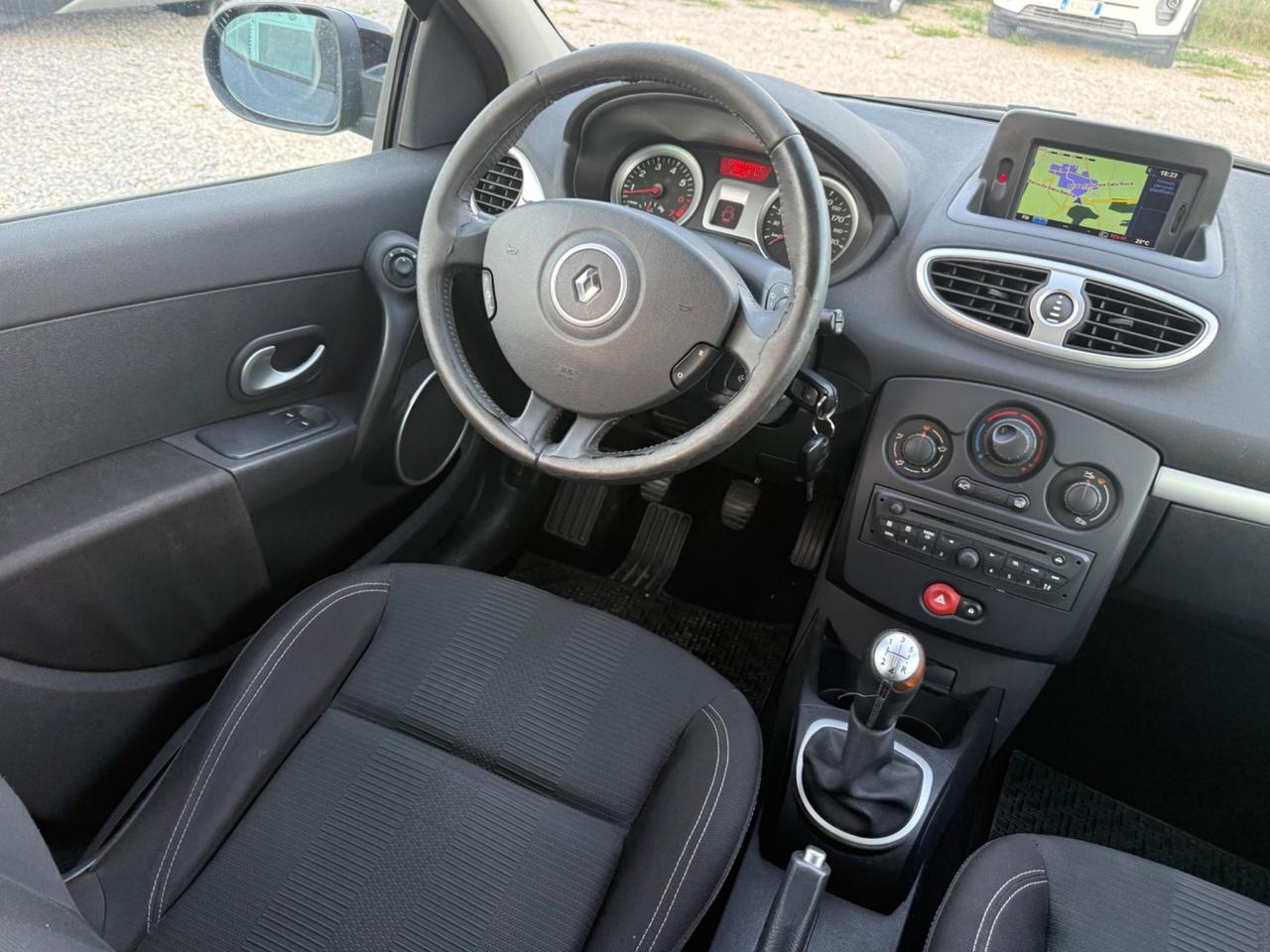 Renault Clio 1.2 16V 5 porte Luxe