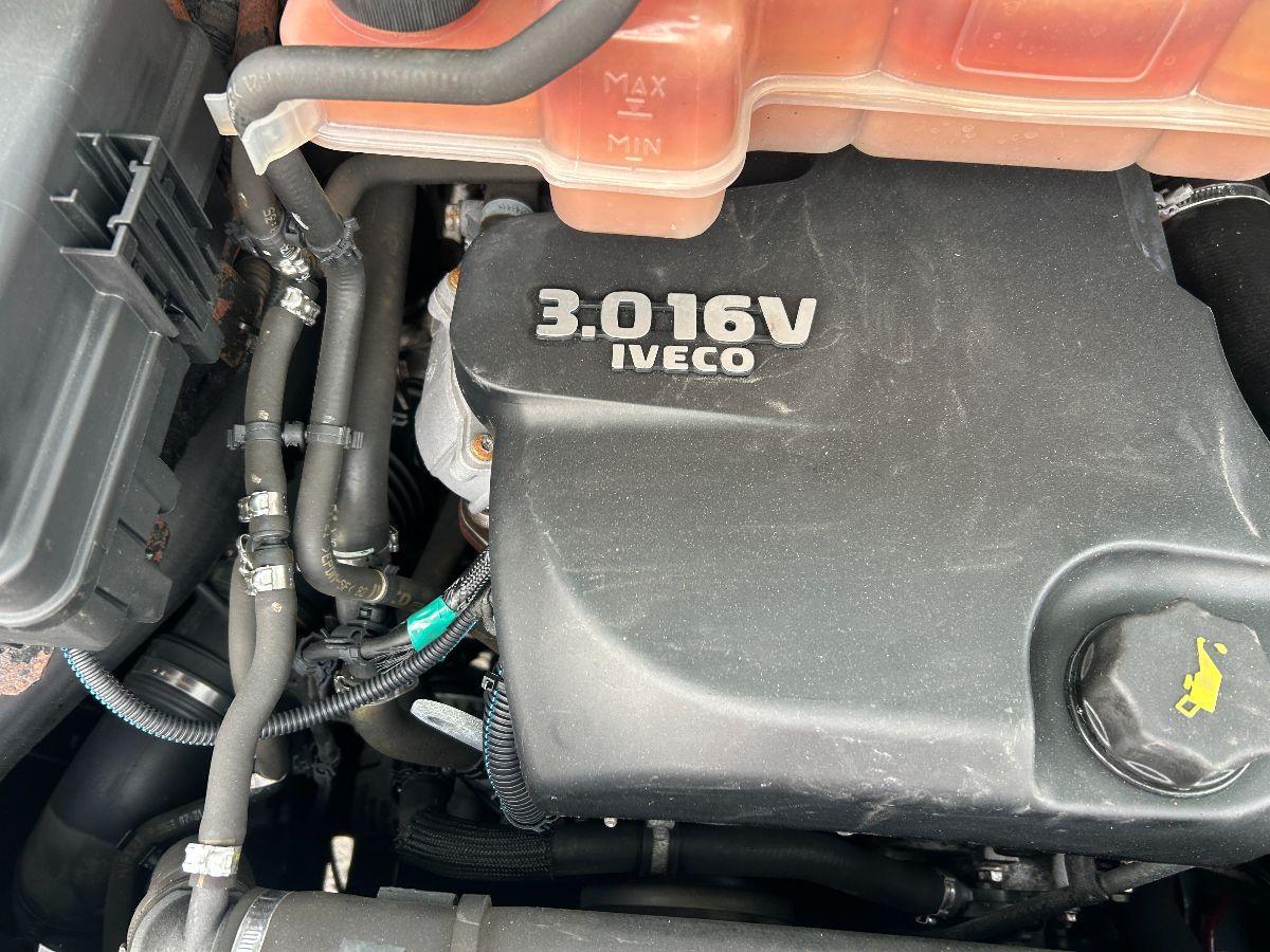 IVECO DAILY 35C15 3.0 HPI 7 POSTI DOPPIA CABINA RIBALTABILE