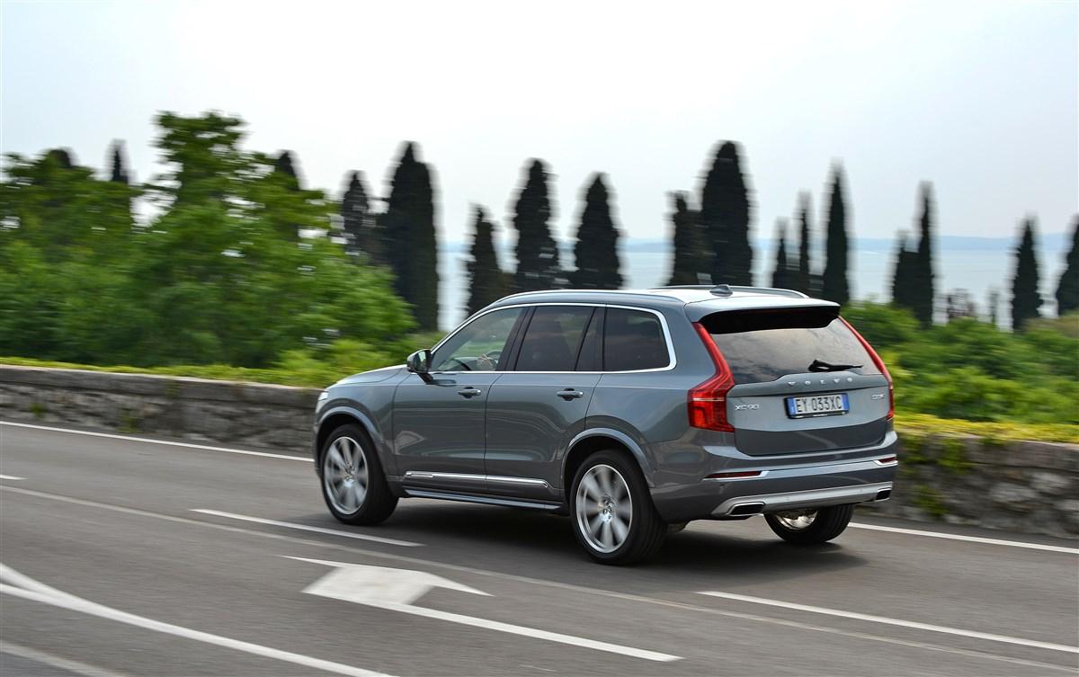 VOLVO XC90 II 2015 - XC90 2.0 t8 phev Ultra Bright awd 7p.ti auto