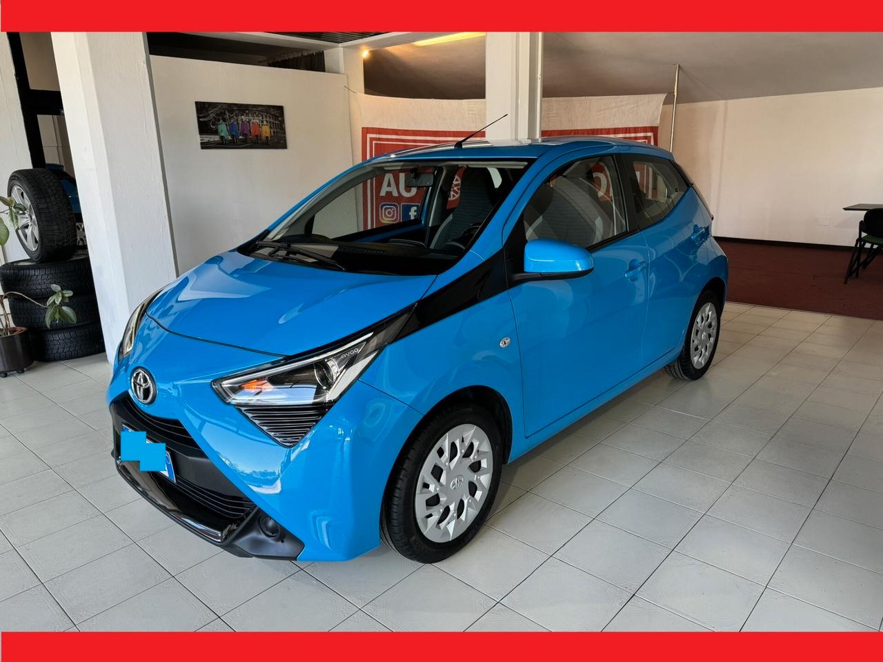 Toyota Aygo Connect 1.0 VVT-i 72CV 5 porte x-business