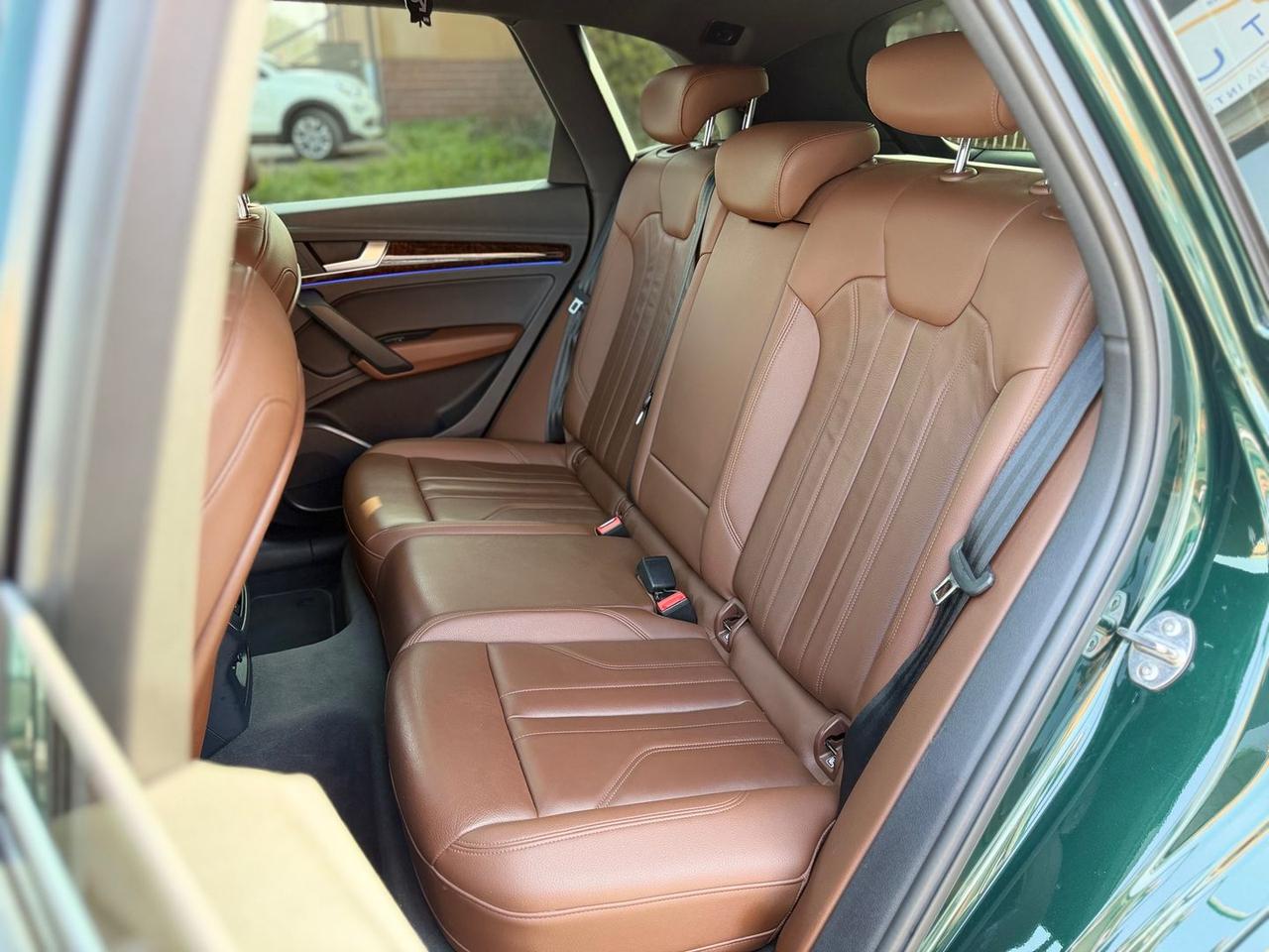 Audi Q5 Business Sport 2.0 40 TDI #9784