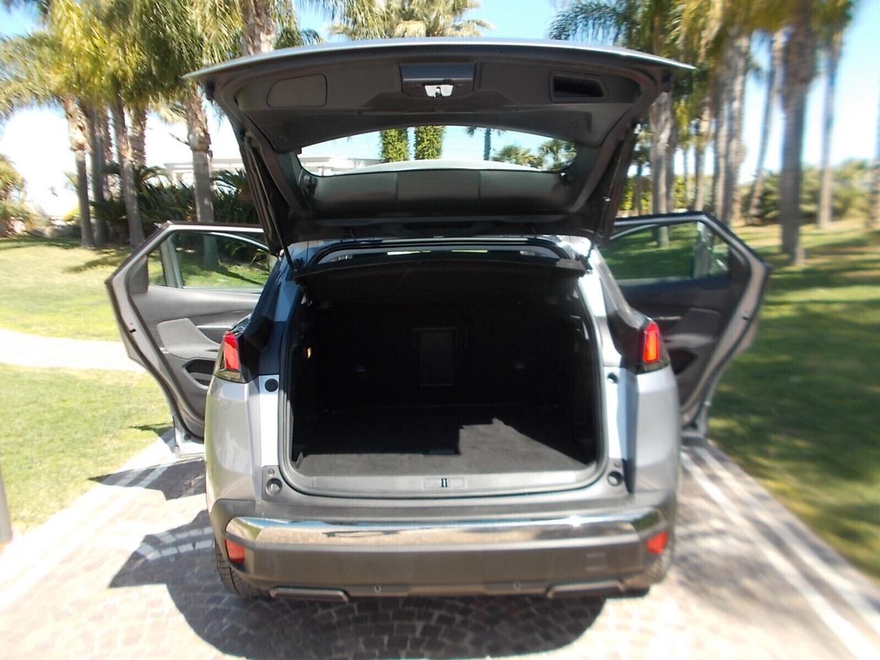 Peugeot 3008 1.5 BlueHDi Eat8 130cv come NUOVA