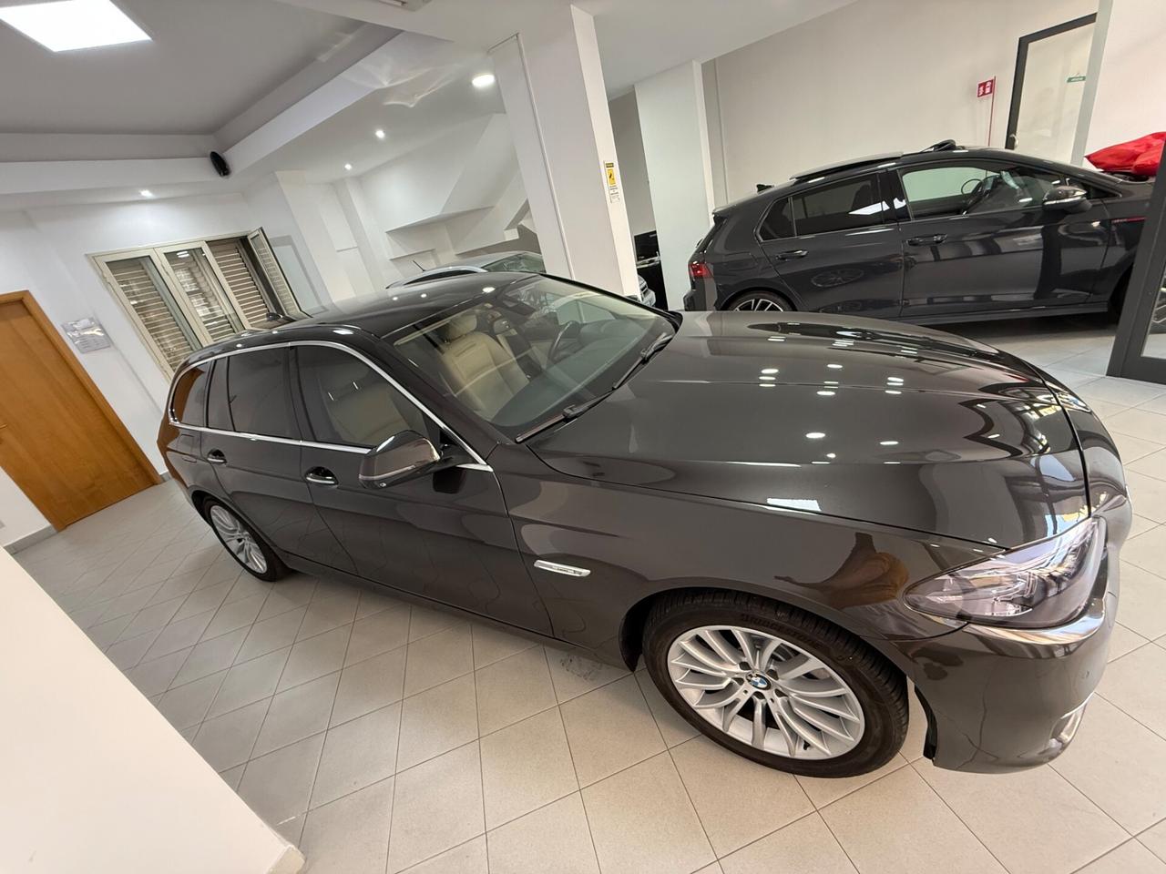 BMW 530d xDRIVE 258CV TOURING LUXURY