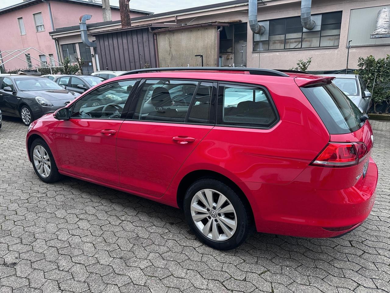 Volkswagen Golf Variant Business 1.6 TDI 110 CV Comfortline BMT*EURO6*CERCHI