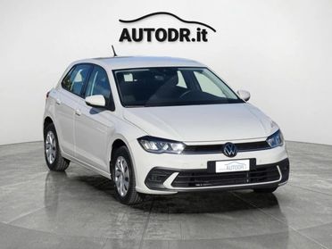 VOLKSWAGEN Polo NEW 1.0 TGI 90cv Life NEOPATENTATI solo 2600 km!!