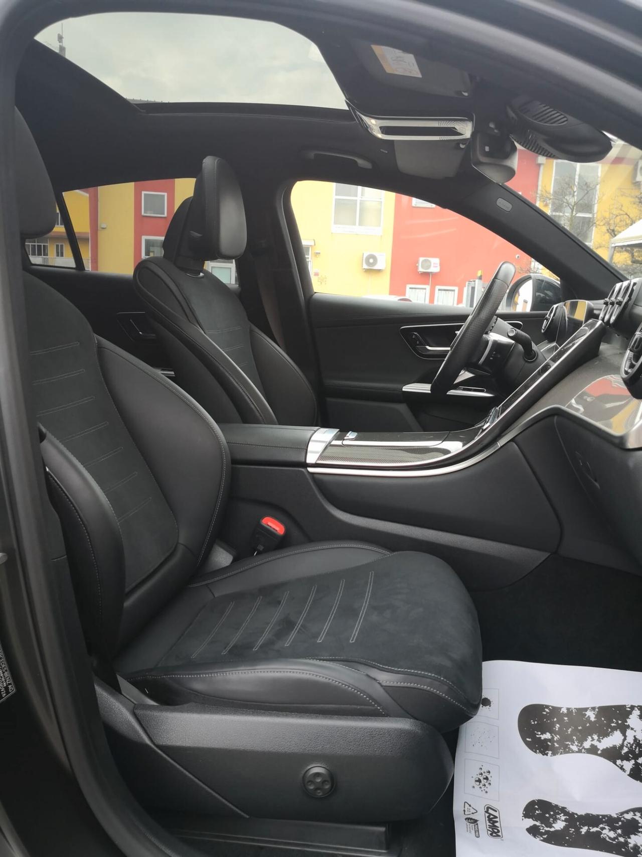 Mercedes-benz GLC 220 d 4Matic Mild Hybrid AMG Line Premium Plus ***FULL OPTIONAL***