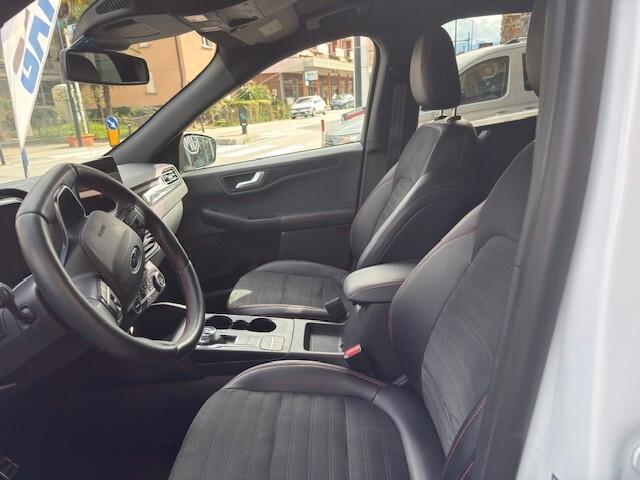 FORD KUGA ST-Line X PHEV