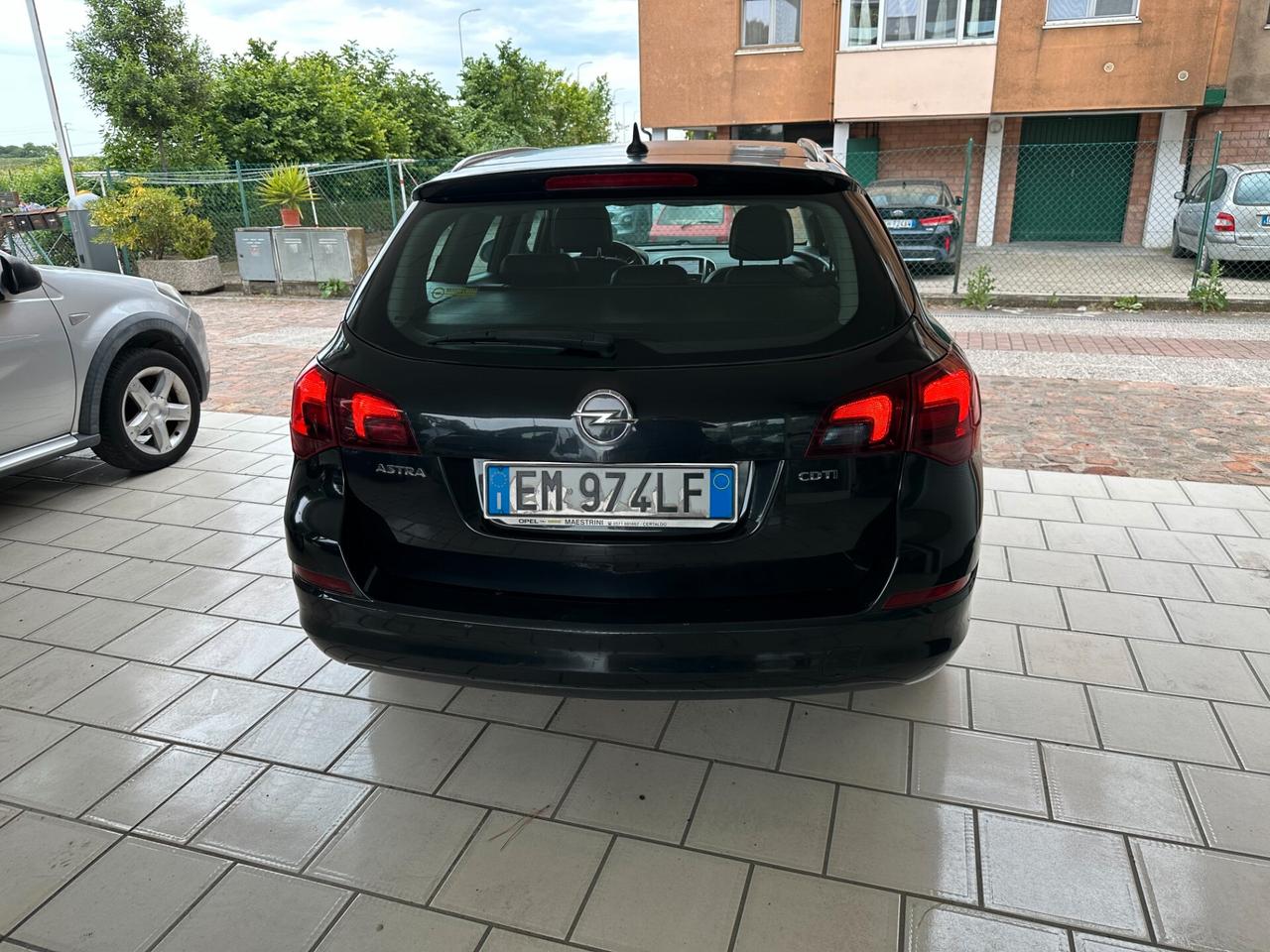 Opel Astra SW 1.7 CDTI 110CV (12 RATE)