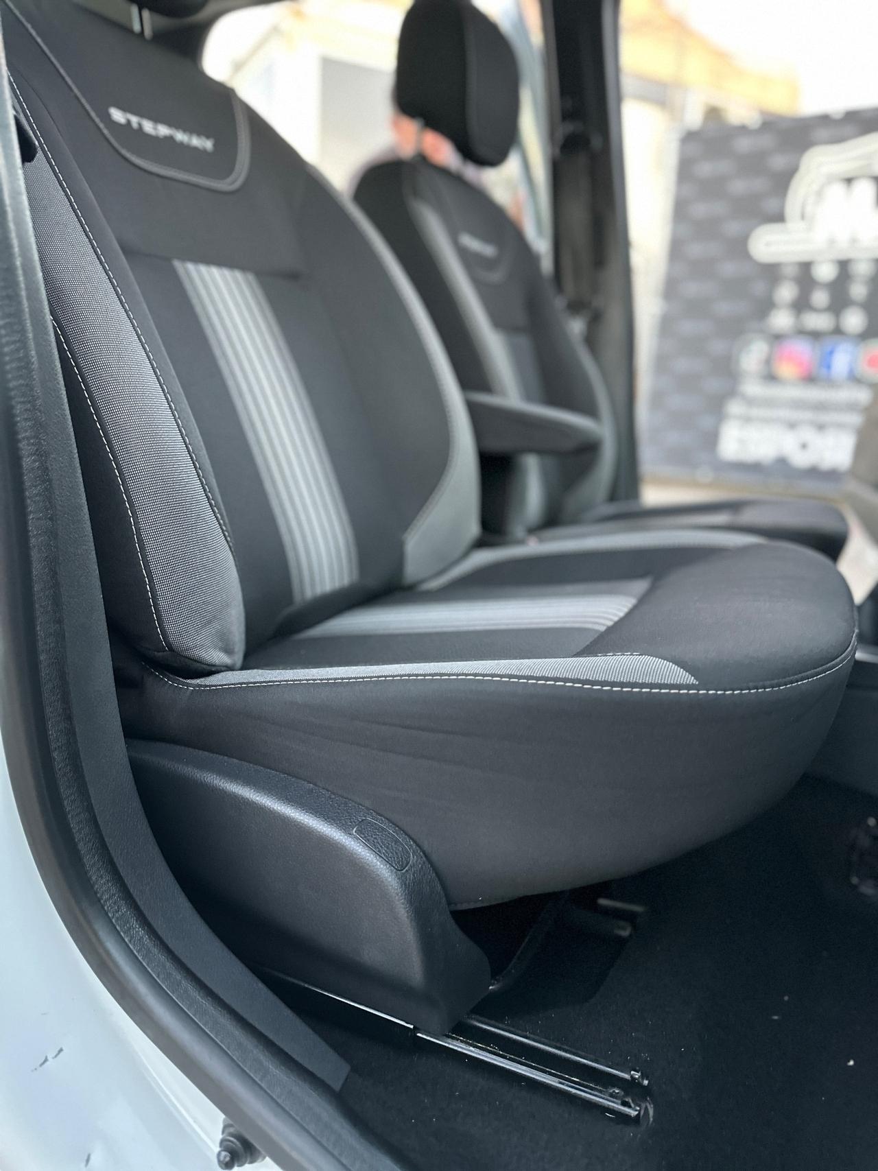 DACIA LODGY 7 POSTI (anno 2019)
