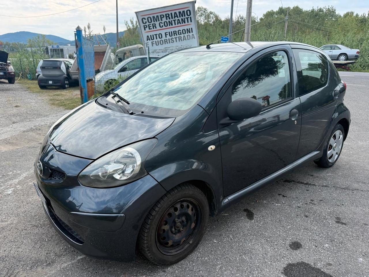 Toyota Aygo 1.0 12V VVT-i 5 porte Sound