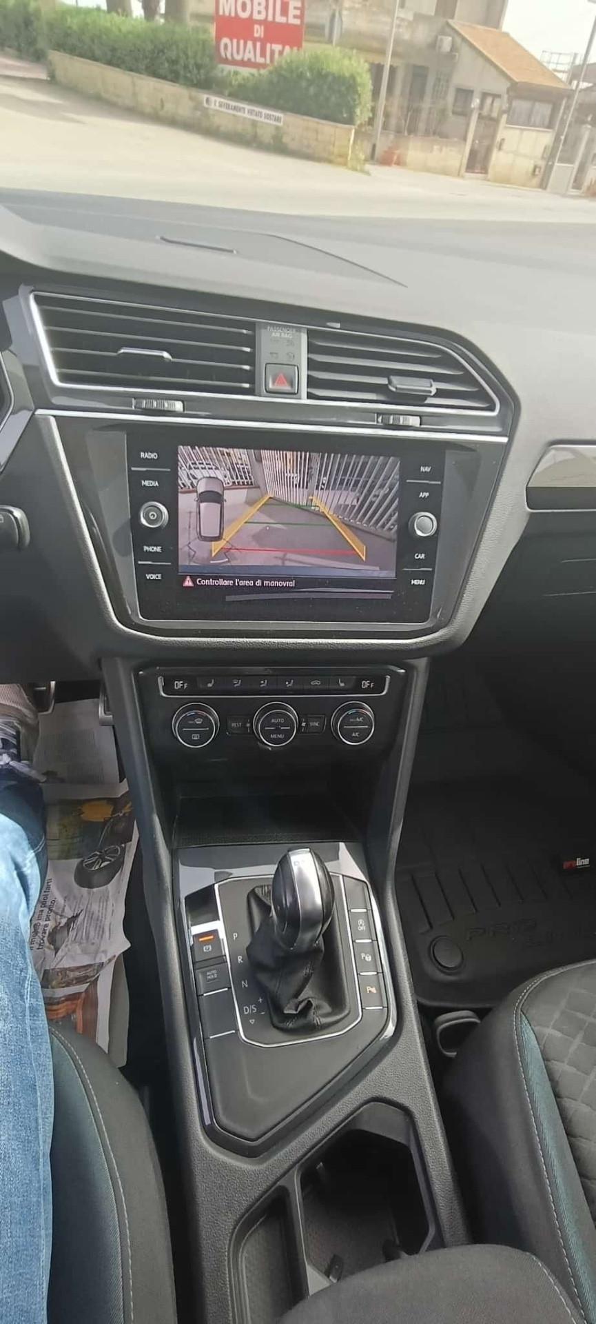 Volkswagen Tiguan 2.0 TDI SCR DSG 4MOTION Sport BMT