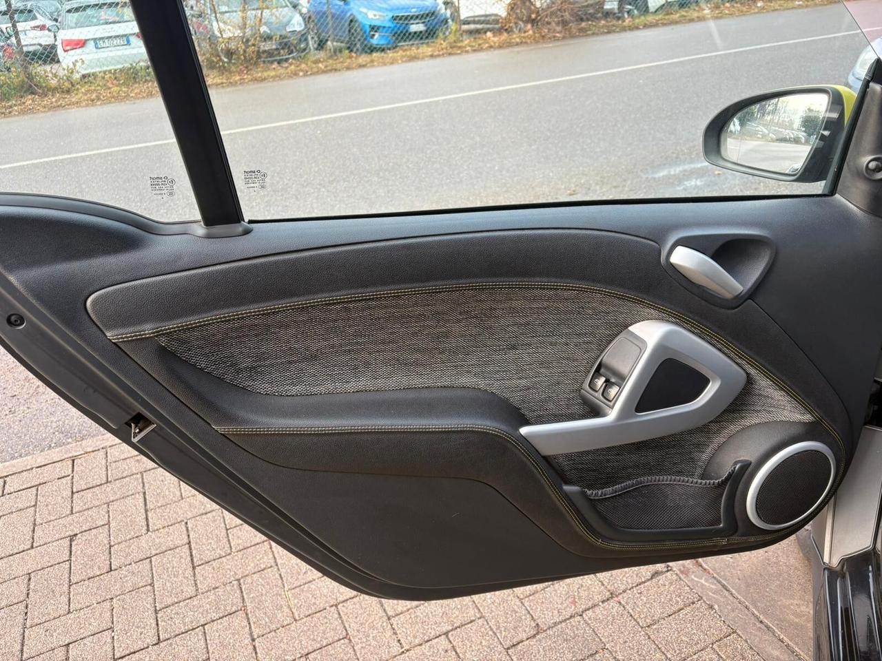 Smart ForTwo 1000 52 kW coupé limited greystyle