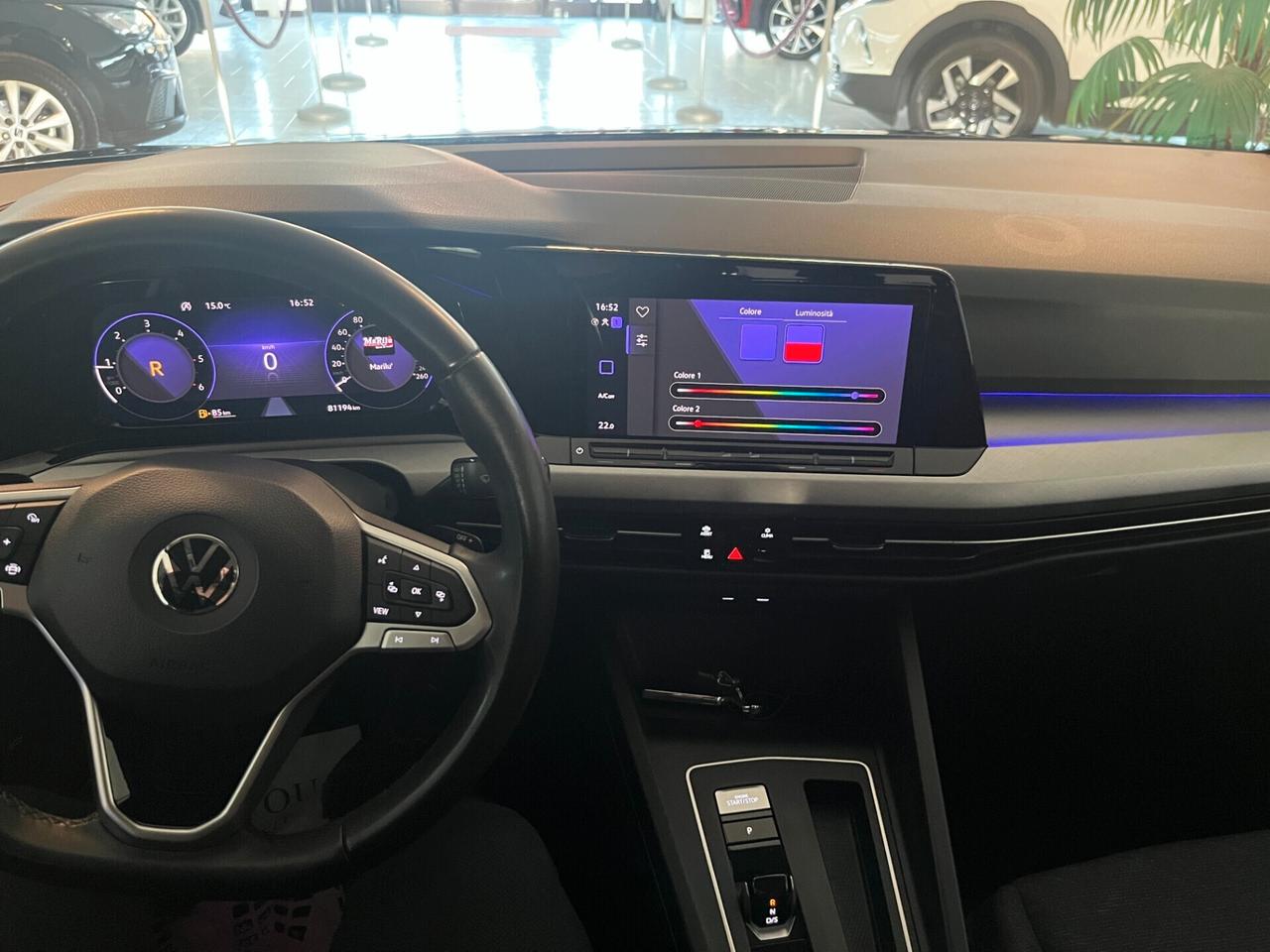 Volkswagen Golf 2.0 TDI DSG Life 02/2022 KM 81156