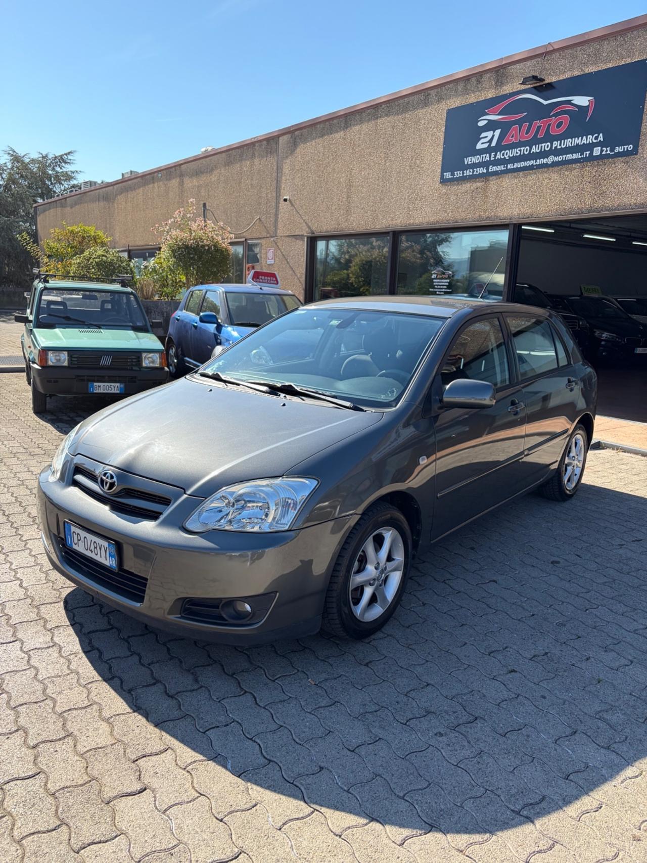 Toyota Corolla 1.6 16V 5 porte Sol