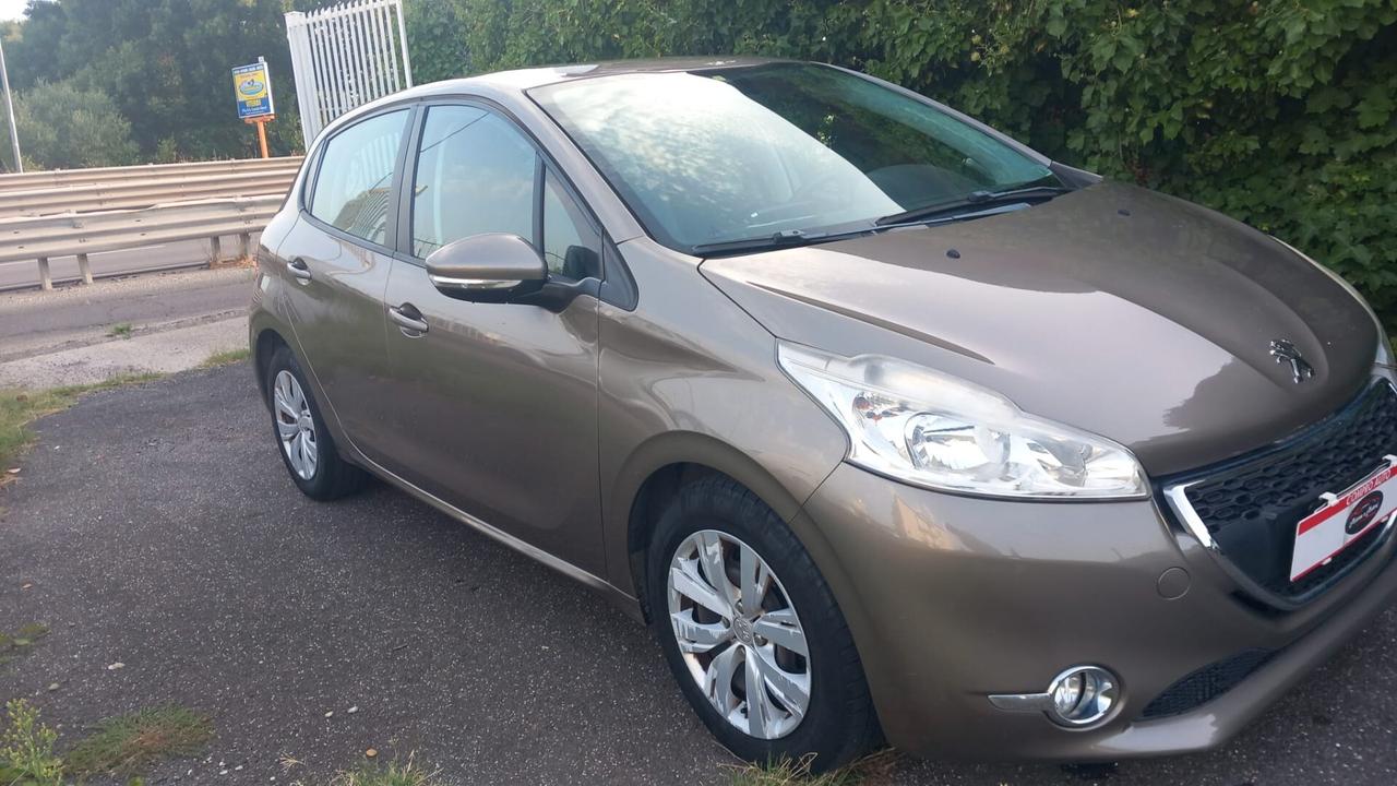 Peugeot 208 PureTech 82 5 porte Active