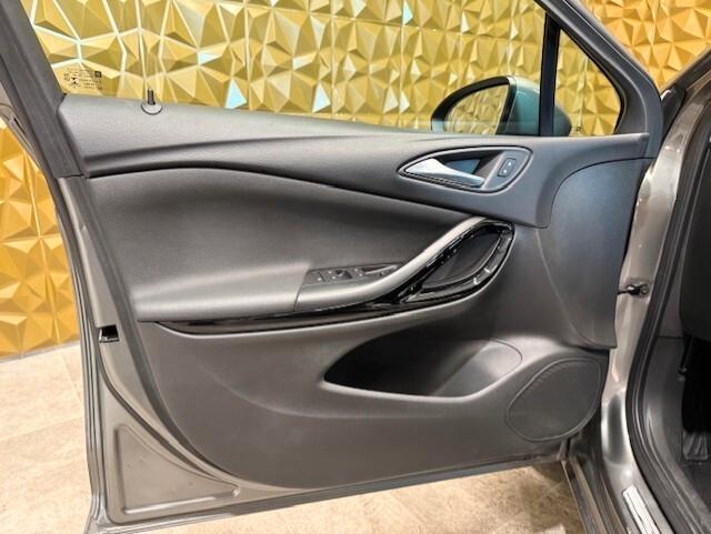 Opel Astra 1.6 CDTi 110CV Start&Stop 5 porte Innovation