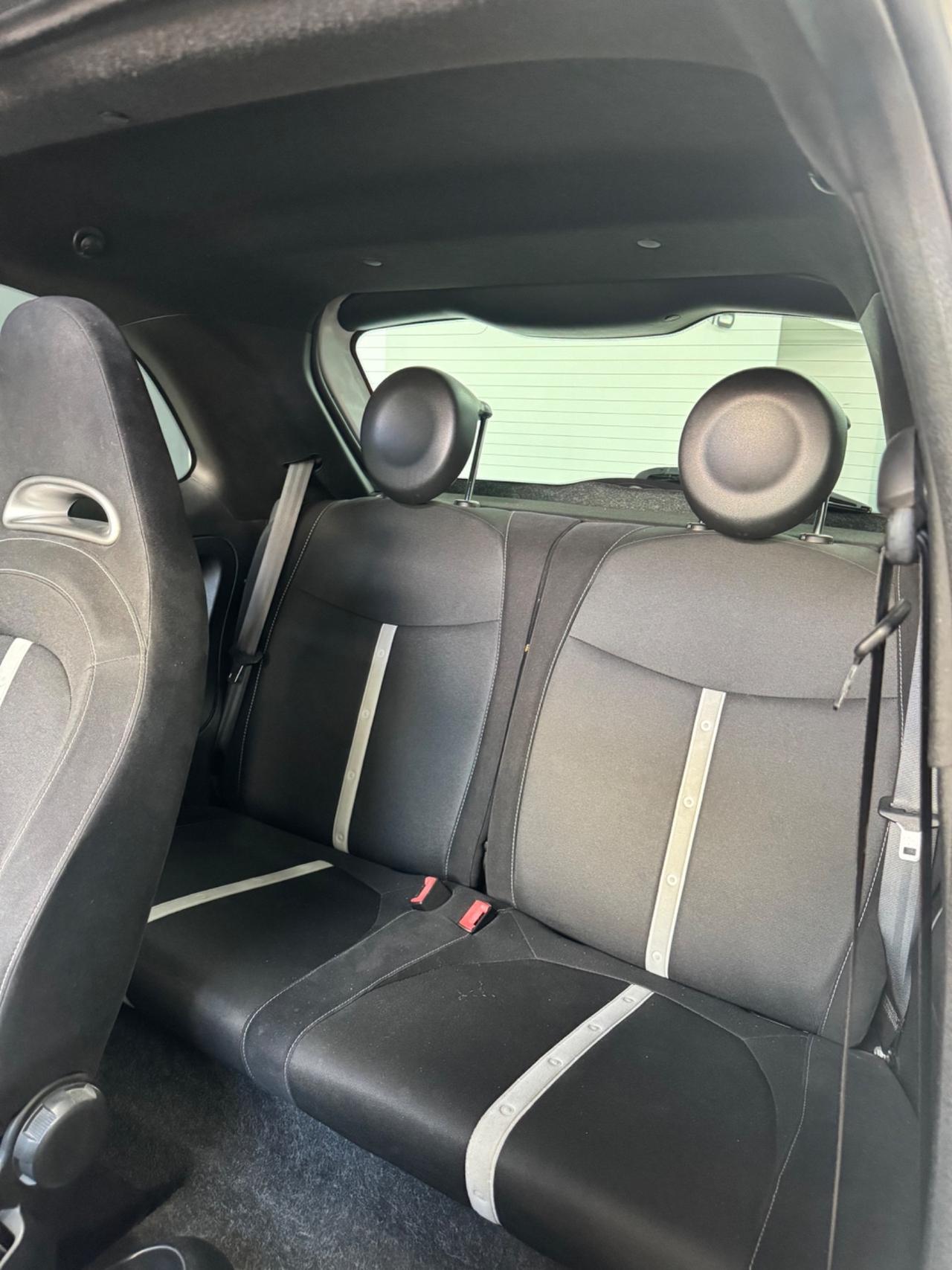 Abarth 500 C 1.4 Turbo T-Jet Custom