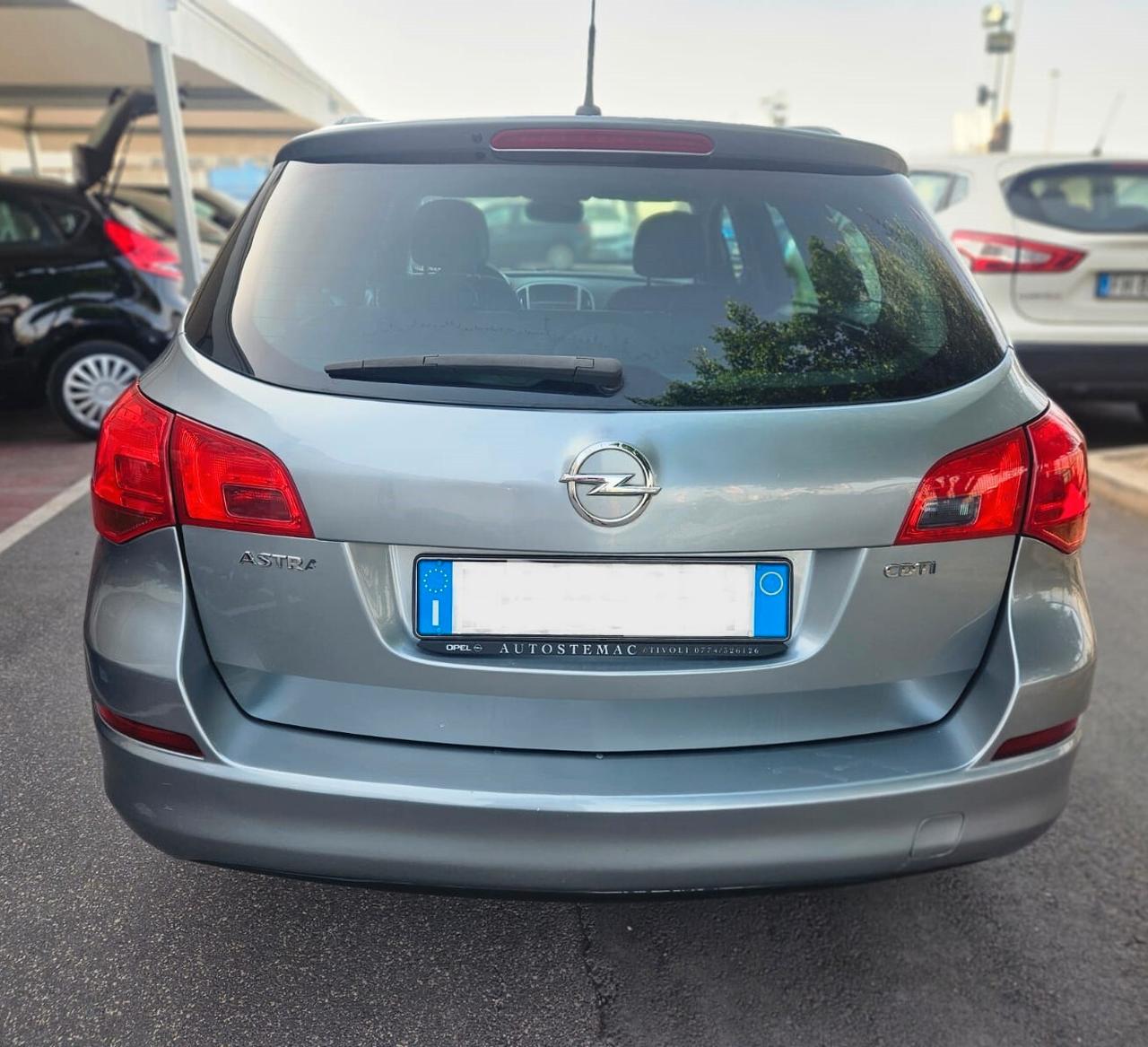 Opel Astra 1.7 CDTI 110CV Sports Tourer Cosmo