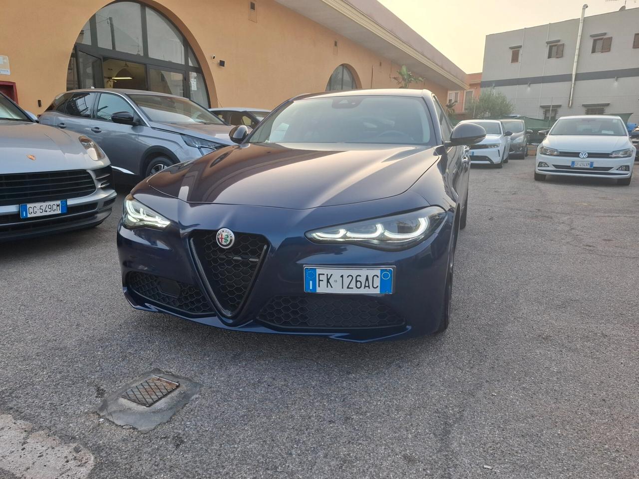 Alfa Romeo Giulia 2.2 allestimento " COMPETIZIONE "