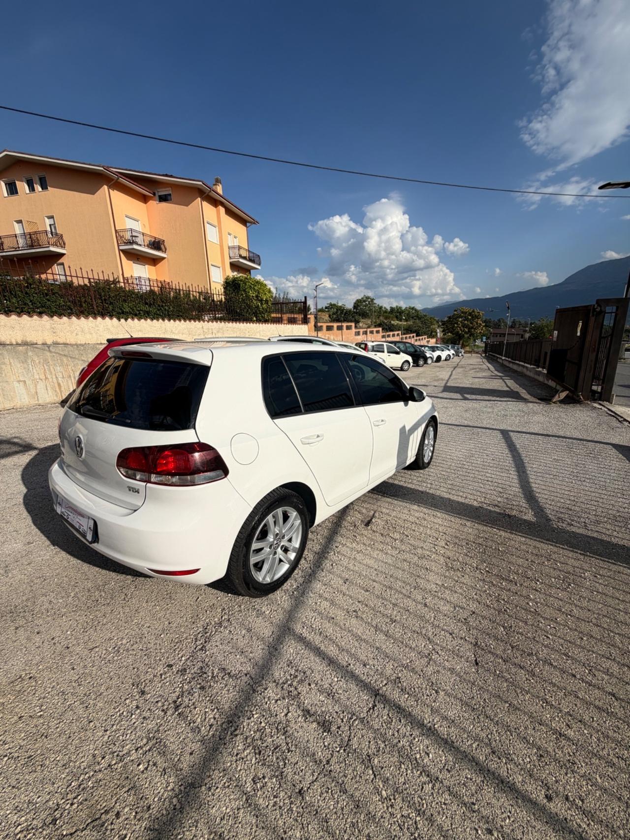 Volkswagen Golf 6 1.6 TDI DPF 5p. Highline