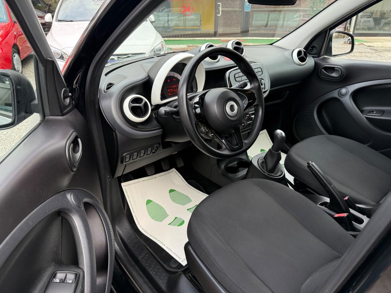 Smart ForFour 70 1.0 Ok Neopatentati