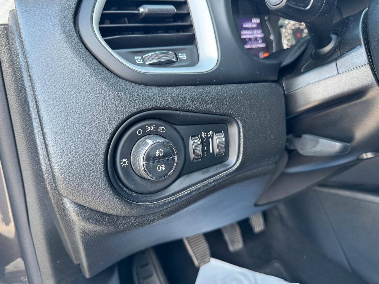 Jeep Renegade 1.6 Mjt 120 CV Longitude