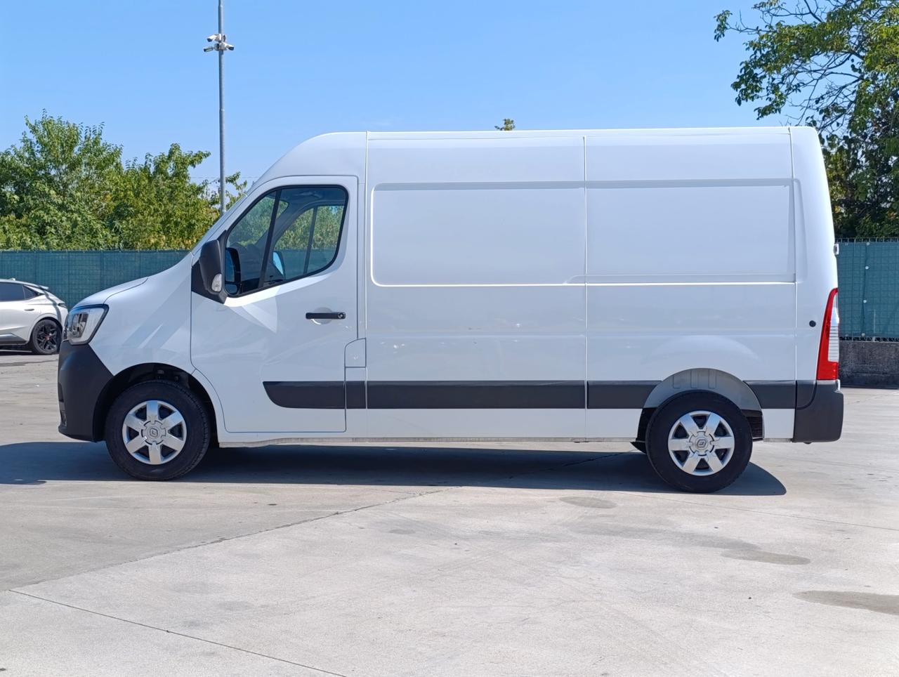 RENAULT Master T33 2.3 dci 135cv L2H2 Ice