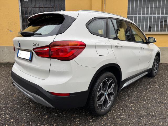 BMW X1 4x4 xDrive18d Business Automatica