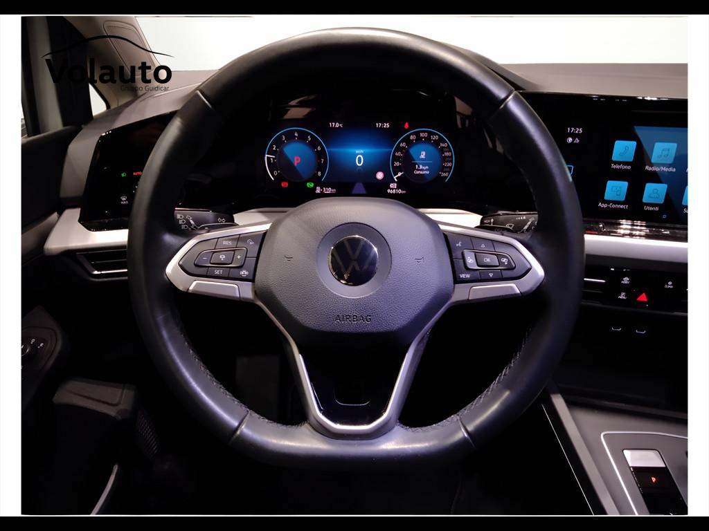 VOLKSWAGEN Golf VIII 2020 - Golf 1.5 tgi Style 130cv dsg