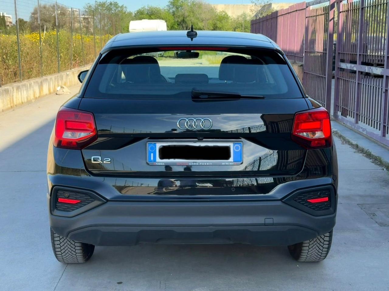 Audi Q2 30 TDI S tronic Identity Black