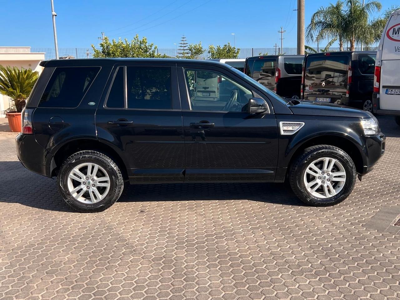 Land Rover Freelander 2.2 SD4 S.W. SE