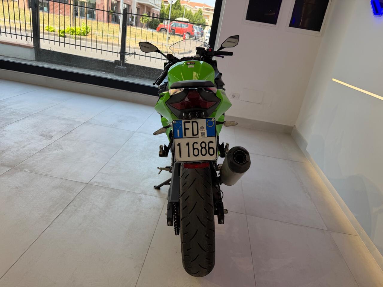 Kawasaki Ninja 400 SOLO 5 MILA KM