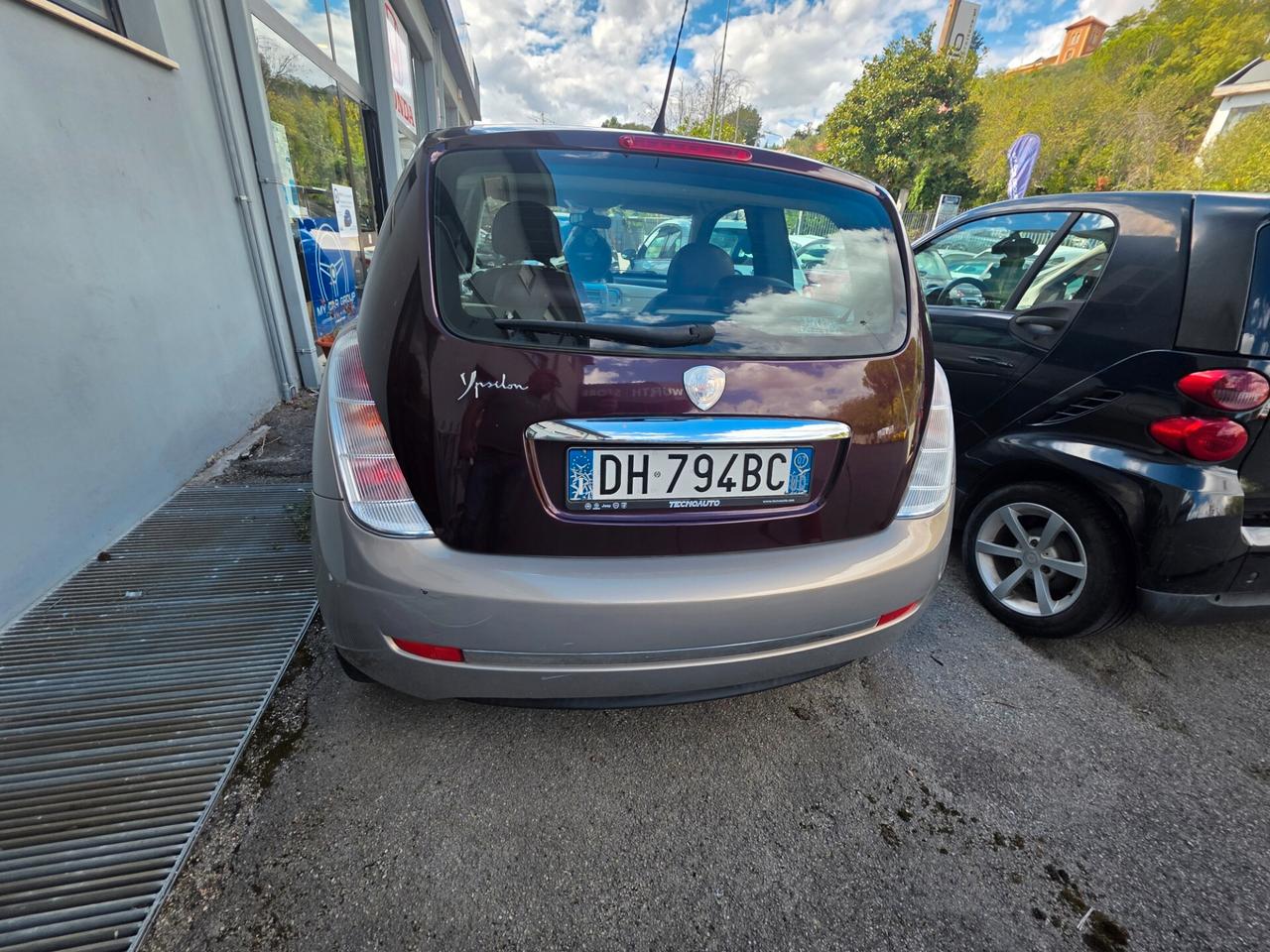 Lancia Ypsilon 1.4 Platino