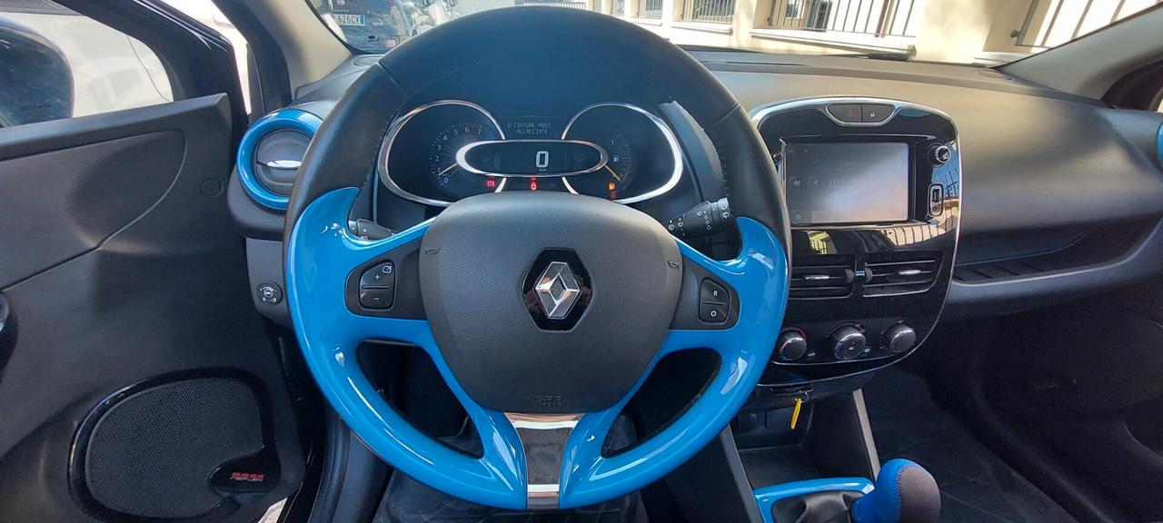 CLIO 1.2 GPL SCADENZA 2034 NAVIGATORE TELEFONO FULL X NEOPATENTATI 75 CV IMPECCABILE