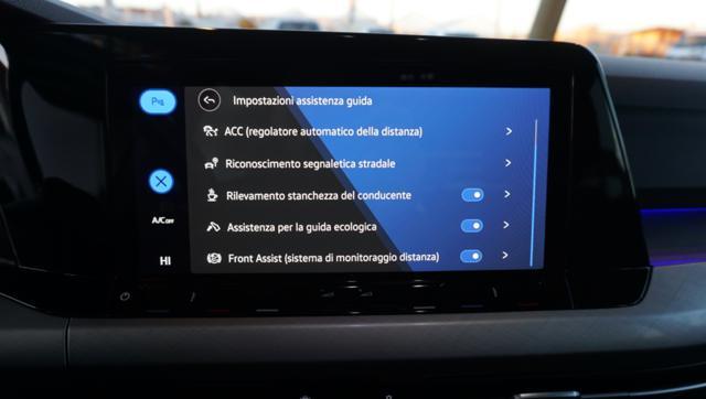 VOLKSWAGEN Golf 2.0 TDI 115 CV Life