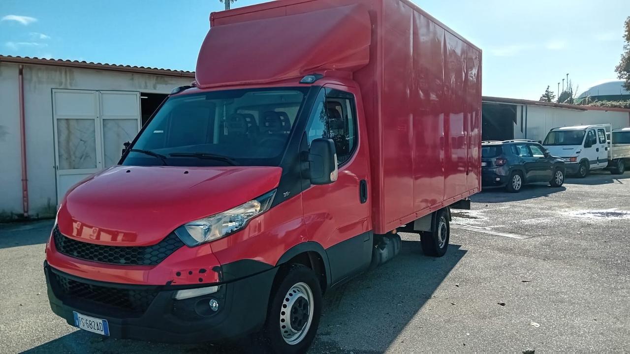 Iveco Daily Iveco Daily 35-13 -2.3 mjt-con box alluminio -11/2018