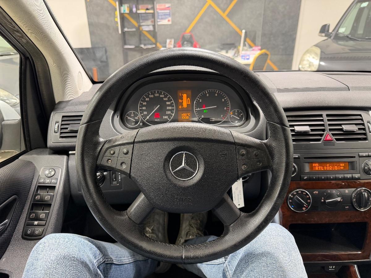 MERCEDES - Classe B - 170 NGT BlueEFFICIENCY Executive