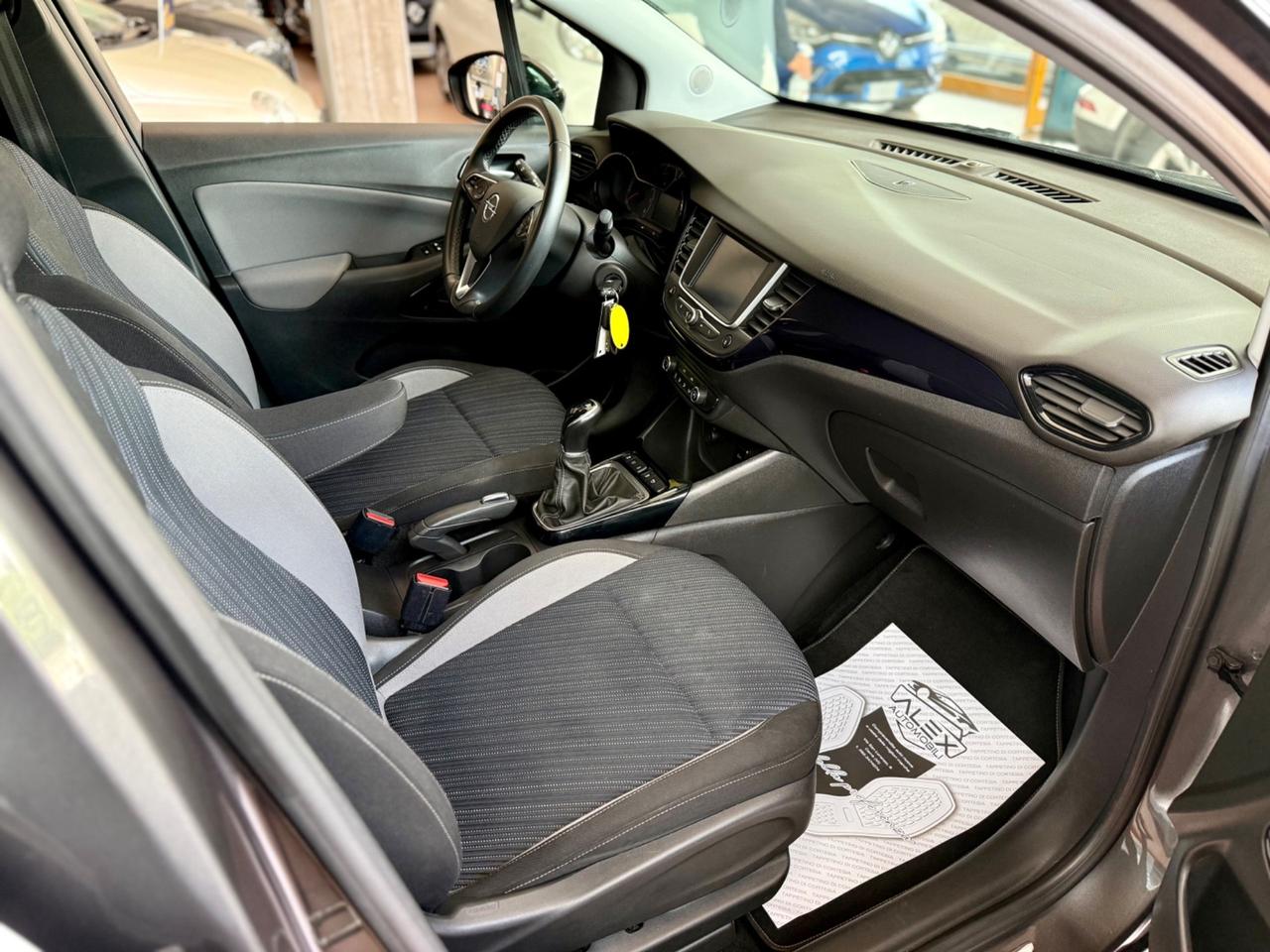 Opel Crossland X 1.2Benz 83cv E6 59.000km