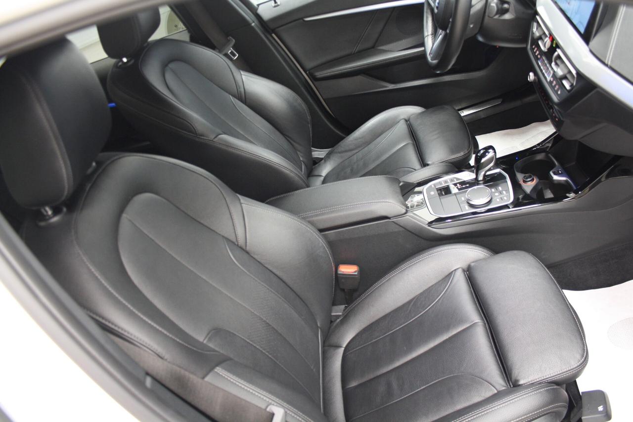 BMW 118D AUTOM 150CV SPORT *2021