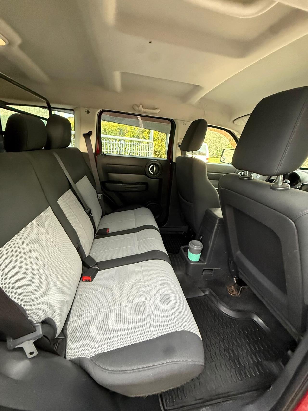 Dodge Nitro 2.8 CRD Automatico – Assetto Rialzato – 3 Set Ruote – Gancio Traino