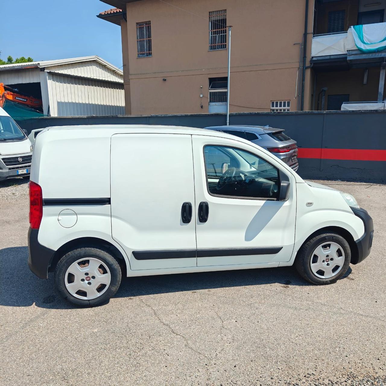 FIAT Fiorino qubo N1 1.3 mjt 16v 75cv SX classe 2