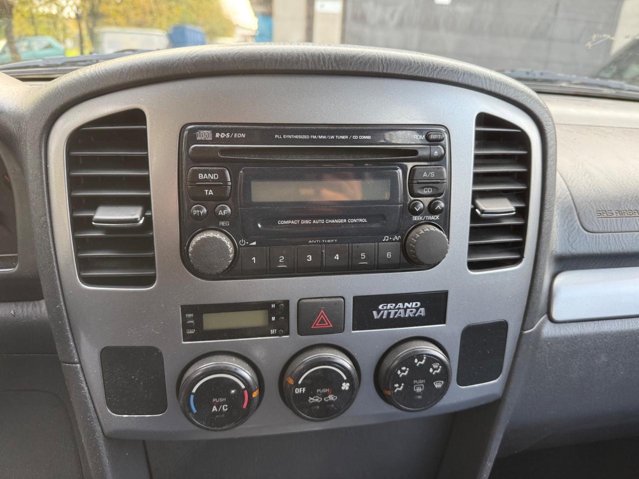 Suzuki Grand Vitara gancio traino