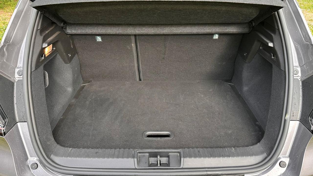 Renault Captur 1.0 TCe 90CV Techno 2025 8.800KM GPL Leggi testo